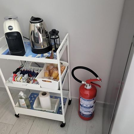 Casa Vacanze Manthy Posizione Centrale Bari Luaran gambar
