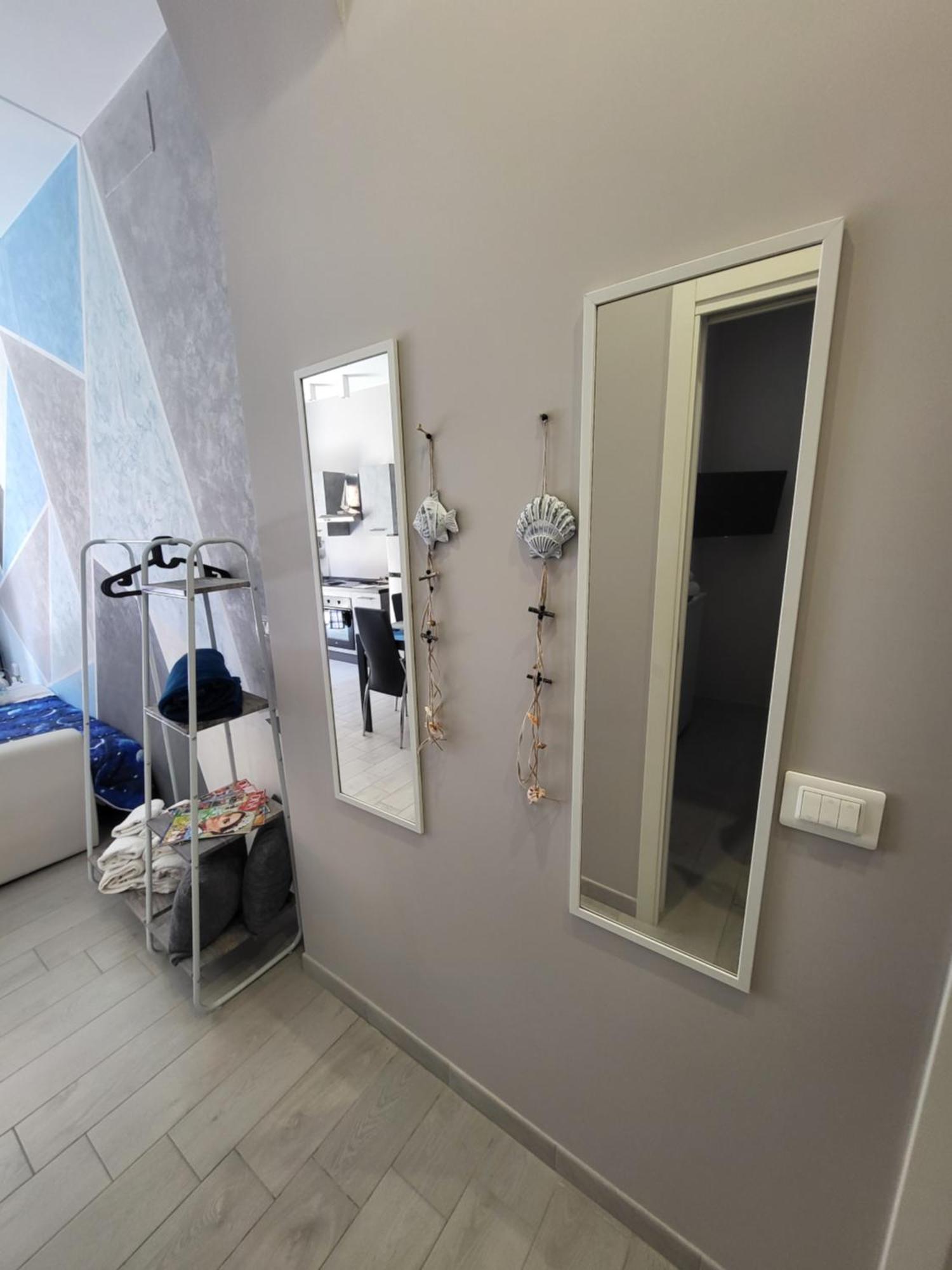 Casa Vacanze Manthy Posizione Centrale Bari Luaran gambar